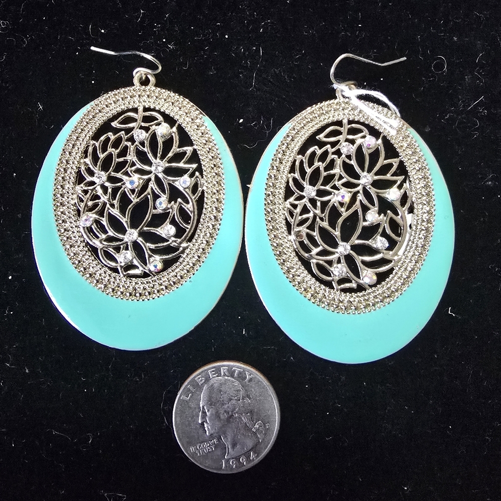 Elegant Large Turquoise Enamel Earrings - Picture 6 of 6
